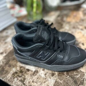 New balance size 5 kids